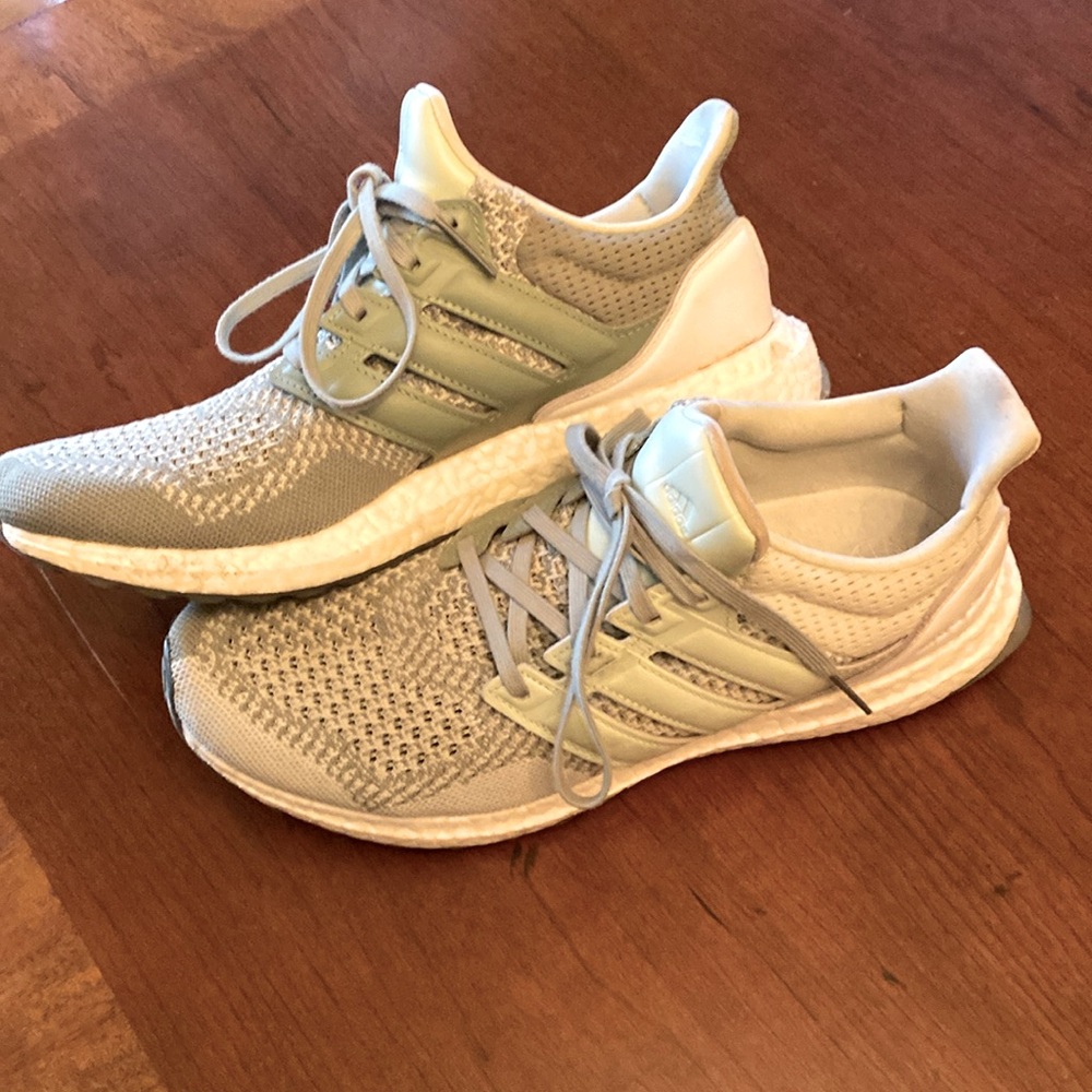 Adidas Ultra Boost women’s shoes, size 9.5, sage green